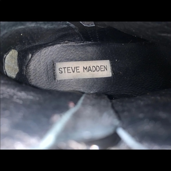 Steve Madden Booties - Picture 5 of 9